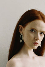 将图片加载到图库查看器，Jade and glass crystal dangling hoop earrings from Dream Garden series
